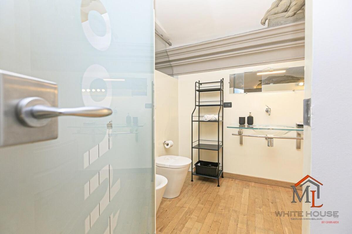 Appartamento Mimosa House By Ml White House Genova