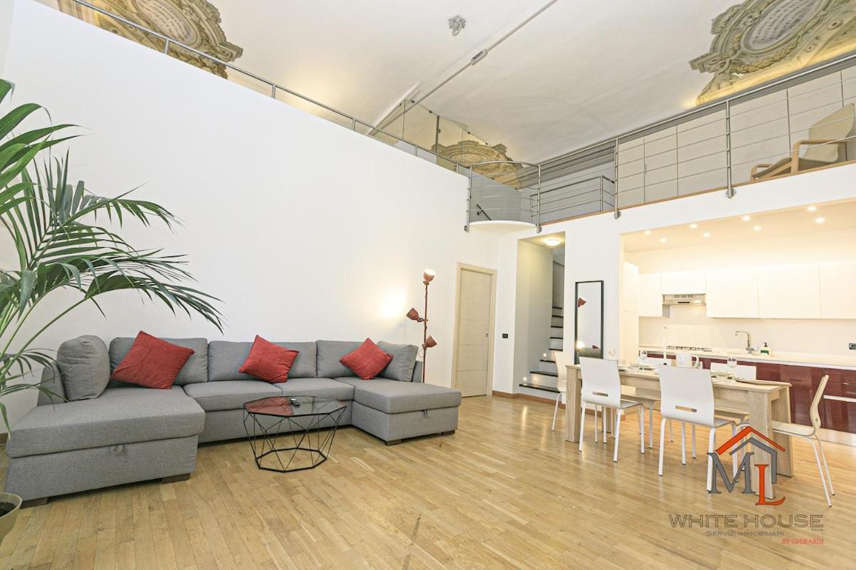 Mimosa House By Ml White House